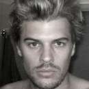 Hot Stud Wanted To Pound Me Senseless In Discreet Location.